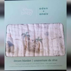 Disney Dumbo Blanket NWT